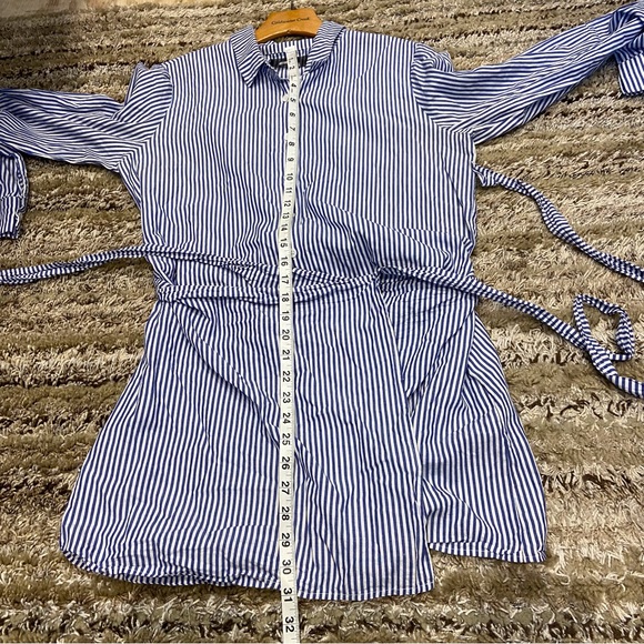 Reformation Medium Shirt Dress Wrap Skirt Button Down Striped - Picture 10 of 10